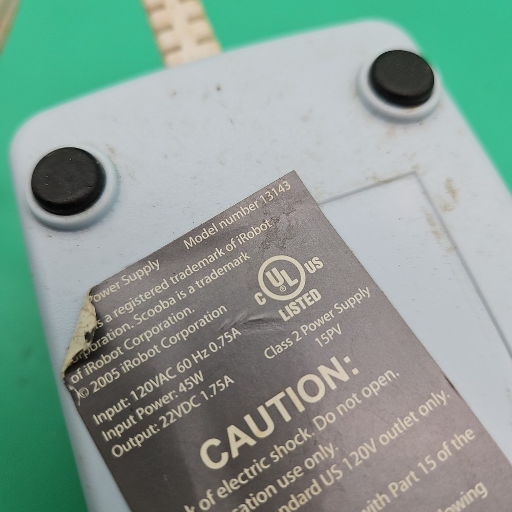 iRobot Scooba 13143 22V AC Adapter Power Supply - Picture 4 of 7
